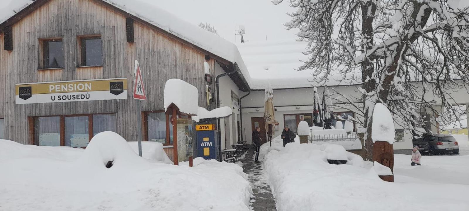 Pension A Restaurace U Sousedu Strázny Exterior foto